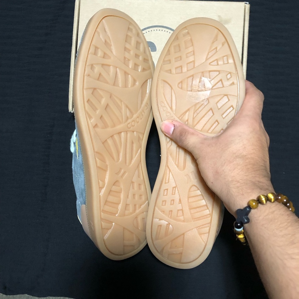 Coolway Goal Women's Sneakers, Size 10/ EUR 44, Sued Retro Low-Top, Gum Sole - Picture 7 of 7
